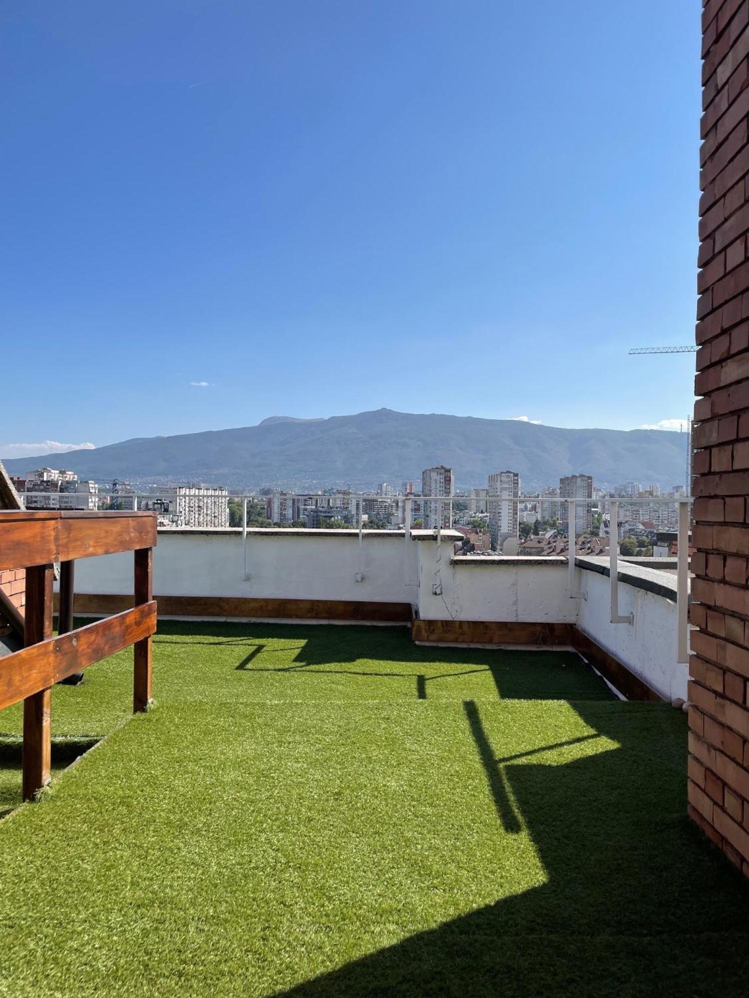 Rooftop City Loft Sofia Luaran gambar